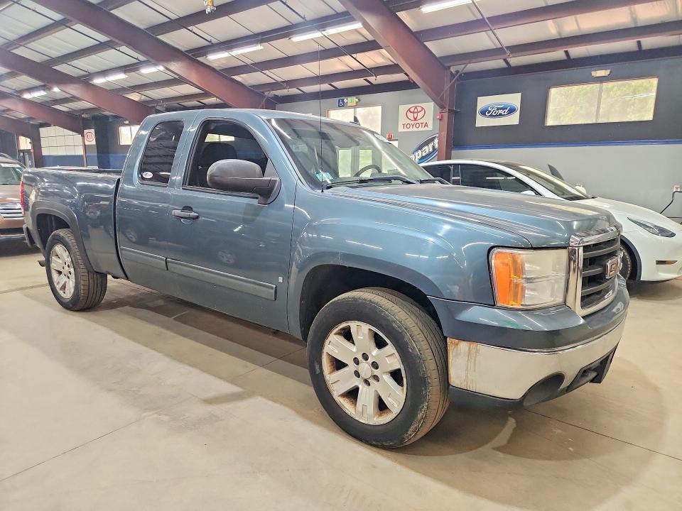 60807496 :رقم المزاد ، 2GTEK19J381269174 vin ، 2008 Gmc Sierra مزاد بيع
