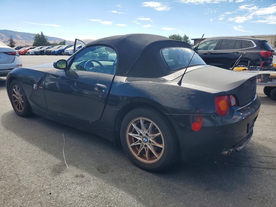 62004316 :رقم المزاد ، 4USBT33483LS40426 vin ، 2003 Bmw Z4 مزاد بيع