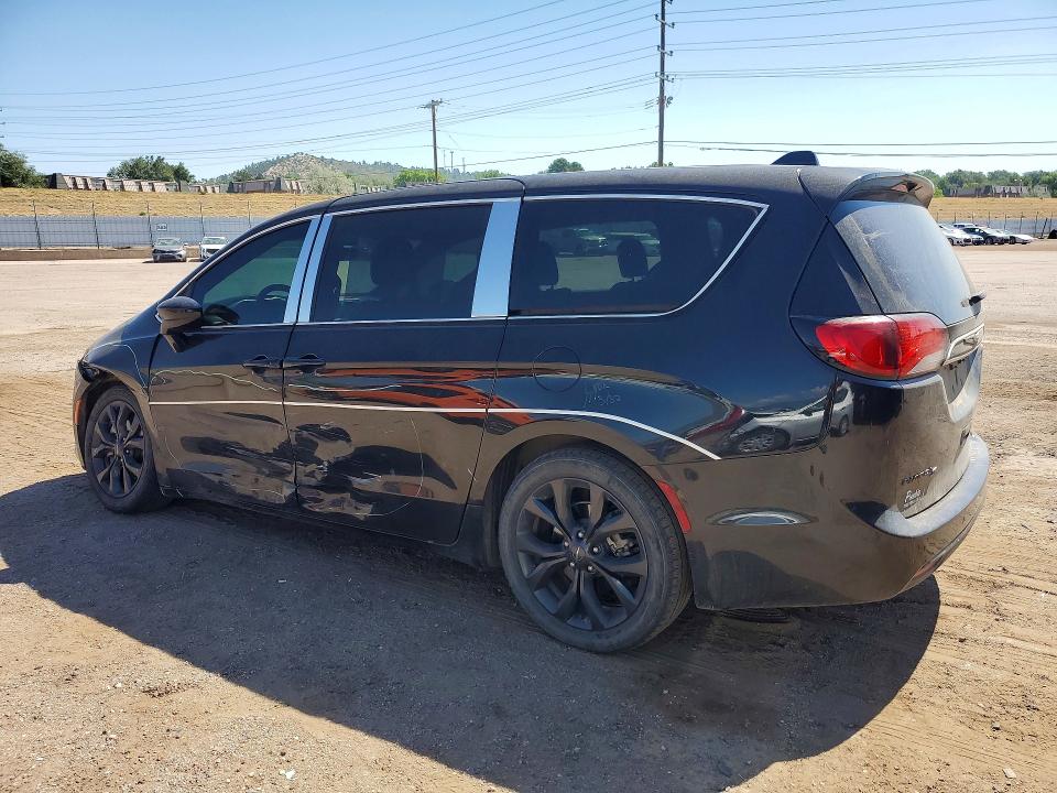 Продажа на аукционе авто 2019 Chrysler Pacifica, vin: 2C4RC1FG7KR560602, номер лота: 61542146