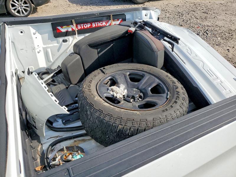Продажа на аукционе авто 2024 Chevrolet Silverado, vin: 3GCUD4ED6RG413462, номер лота: 62691616