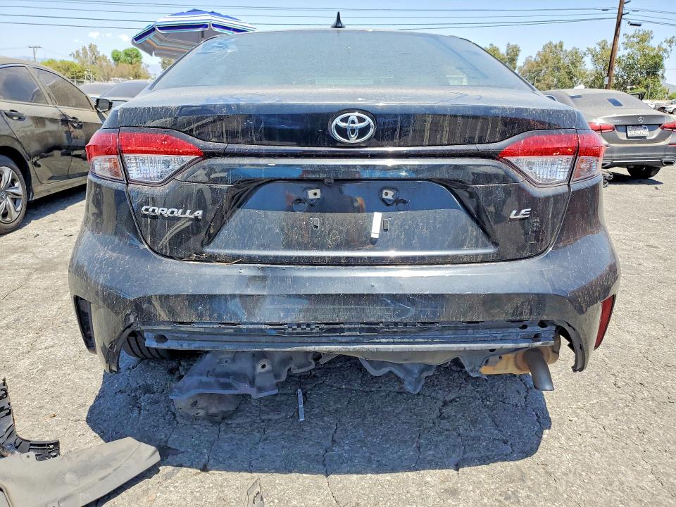 62356076 :رقم المزاد ، 5YFEPMAE9MP219019 vin ، 2021 Toyota Corolla مزاد بيع