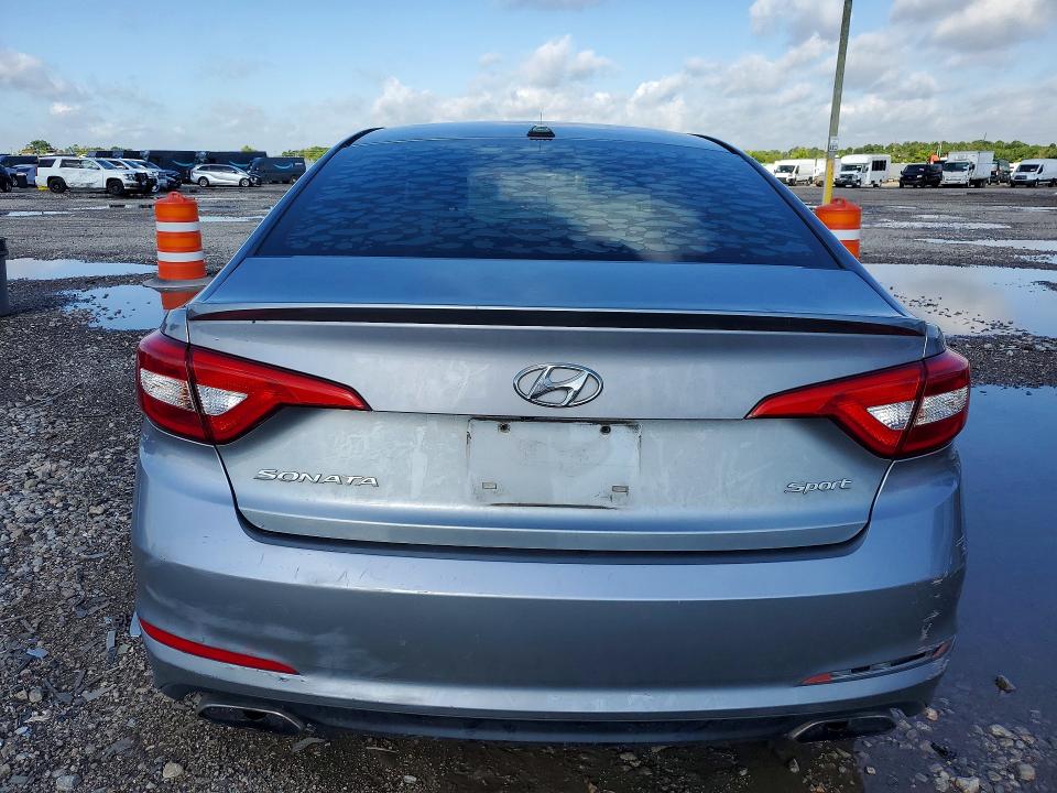 60229546 :رقم المزاد ، 5NPE34AF2FH125682 vin ، 2015 Hyundai Sonata مزاد بيع