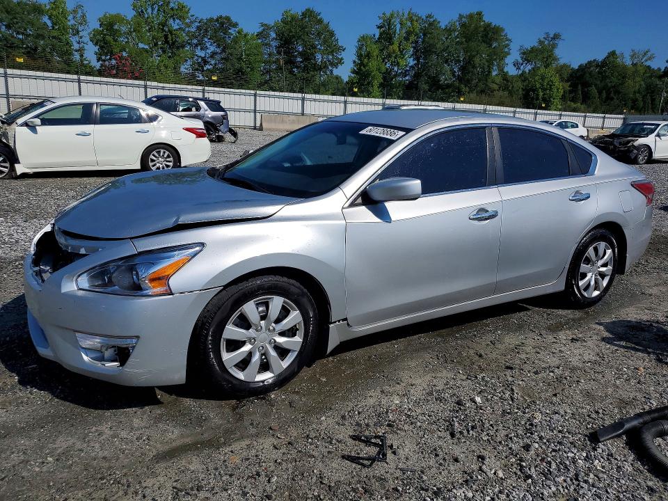 Продажа на аукционе авто 2015 Nissan Altima, vin: 1N4AL3AP0FC423070, номер лота: 60128886
