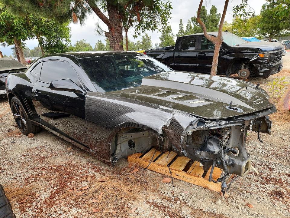 59180216 :رقم المزاد ، 2G1FK1EJ7F9303098 vin ، 2015 Chevrolet Camaro مزاد بيع