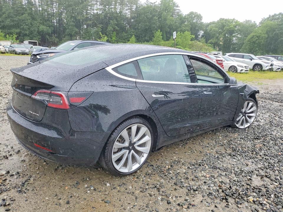 2018 Tesla Model 3 მანქანა იყიდება აუქციონზე, vin: 5YJ3E1EBXJF067304, აუქციონის ნომერი: 59951326