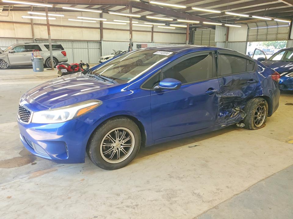 Продажа на аукционе авто 2017 Kia Forte, vin: 3KPFL4A74HE030206, номер лота: 61140896