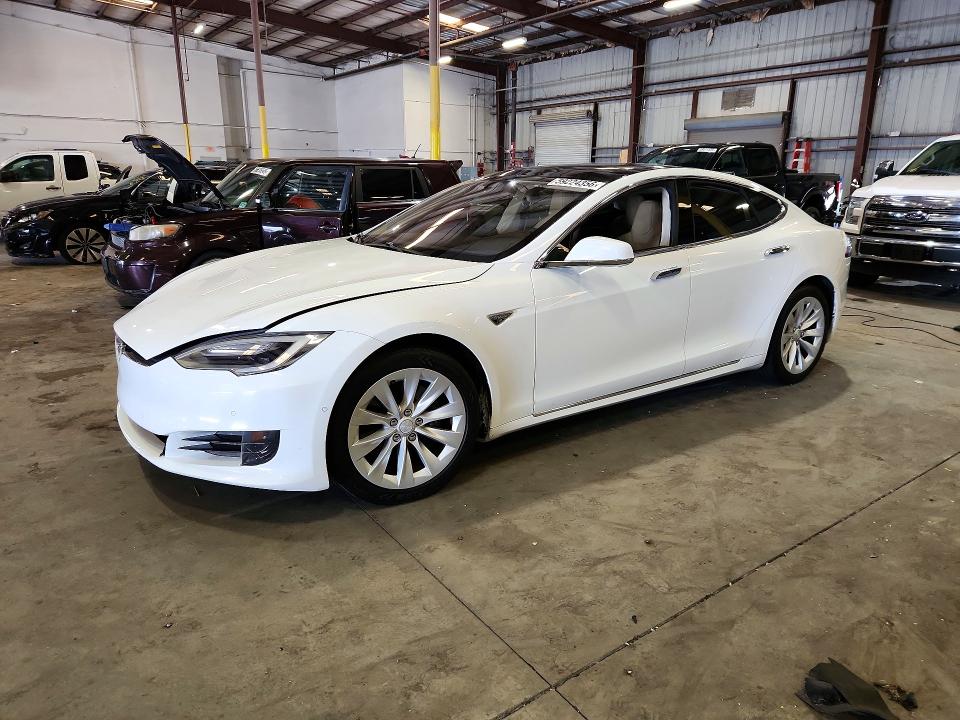 2016 Tesla Model S მანქანა იყიდება აუქციონზე, vin: 5YJSA1E15GF153191, აუქციონის ნომერი: 59224356
