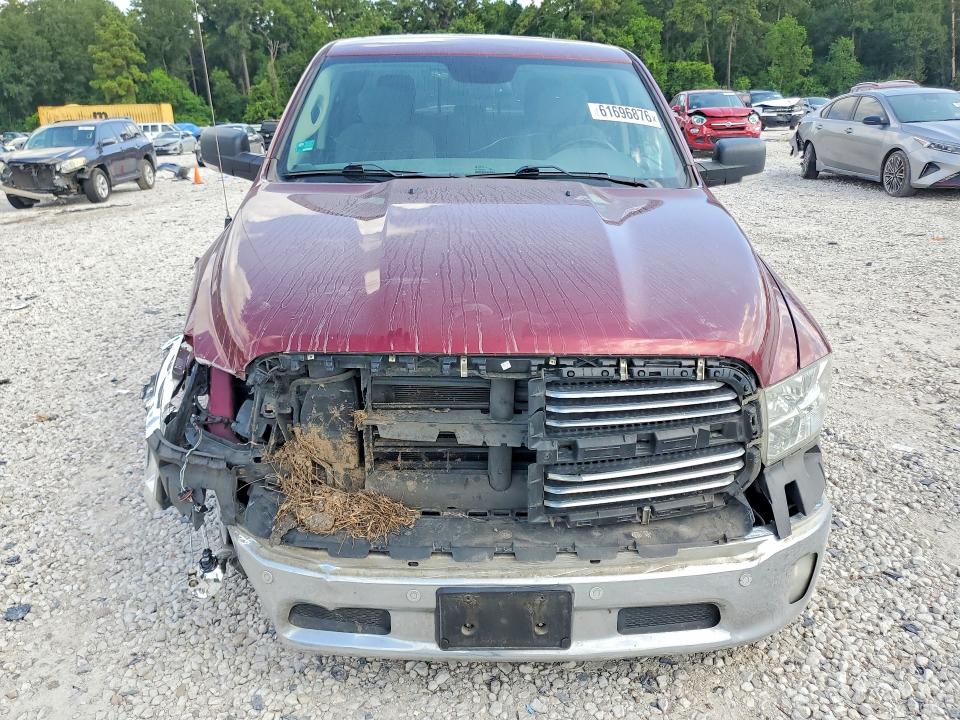 61696876 :رقم المزاد ، 1C6RR6LT5KS564117 vin ، 2019 Ram 1500 Classic مزاد بيع