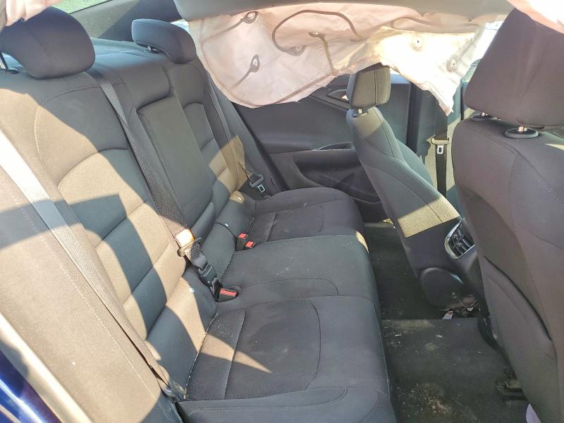 63308696 :رقم المزاد ، 1G1ZD5ST3JF121869 vin ، 2018 Chevrolet Malibu مزاد بيع