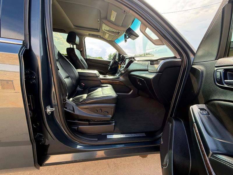 2019 Chevrolet Suburban მანქანა იყიდება აუქციონზე, vin: 1GNSKHKC6KR275841, აუქციონის ნომერი: 62538886