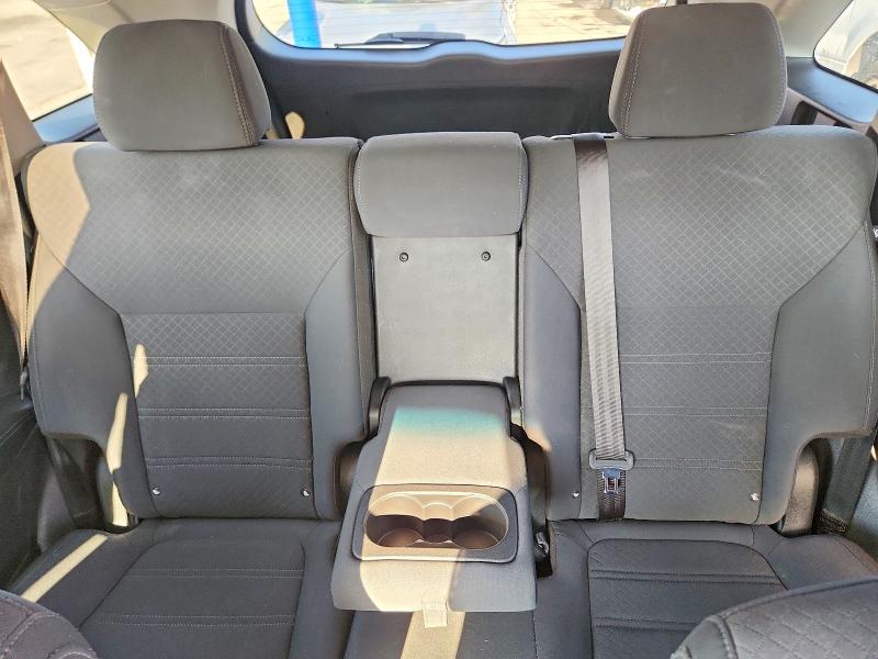 62116456 :رقم المزاد ، 5XYPG4A30JG366689 vin ، 2018 Kia Sorento مزاد بيع