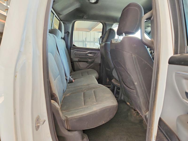 Продажа на аукционе авто 2022 Ram 1500, vin: 1C6RRFBG8NN365828, номер лота: 62318956