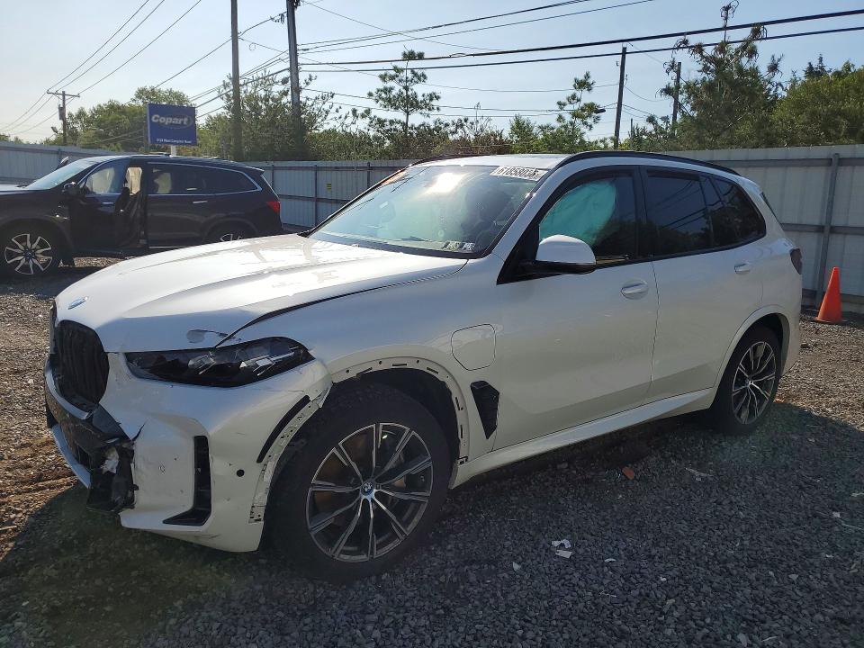 61858036 :رقم المزاد ، 5UX43EU05R9V29323 vin ، 2024 Bmw X5 مزاد بيع