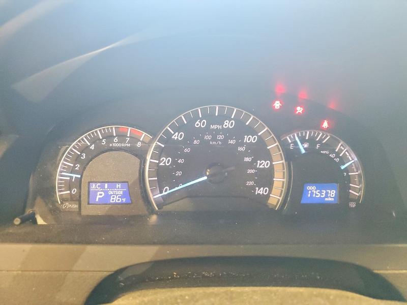 60441896 :رقم المزاد ، 4T1BF1FK6CU098742 vin ، 2012 Toyota Camry مزاد بيع