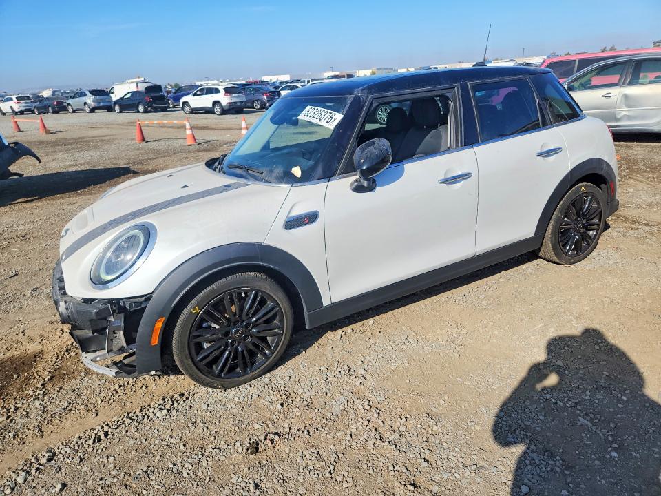 Auction sale of the 2024 Mini Cooper, vin: WMW53DK0XR2W03859, lot number: 62326376