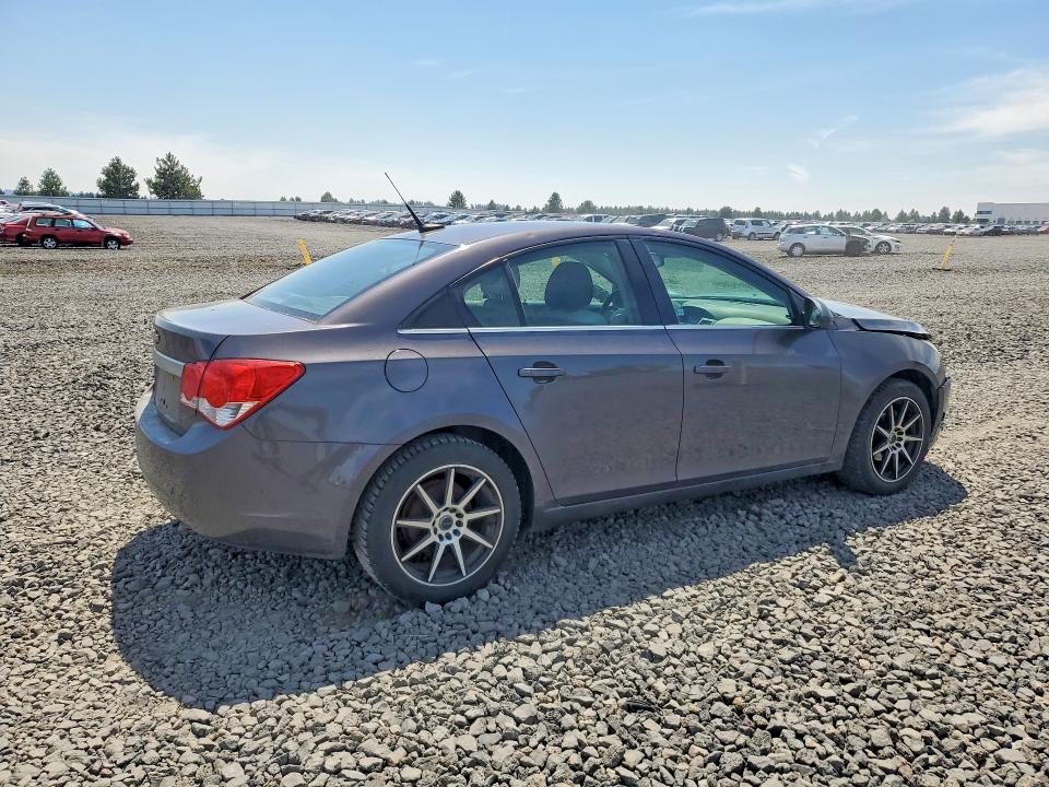 59978016 :رقم المزاد ، 1G1PD5SH2B7221489 vin ، 2011 Chevrolet Cruze مزاد بيع