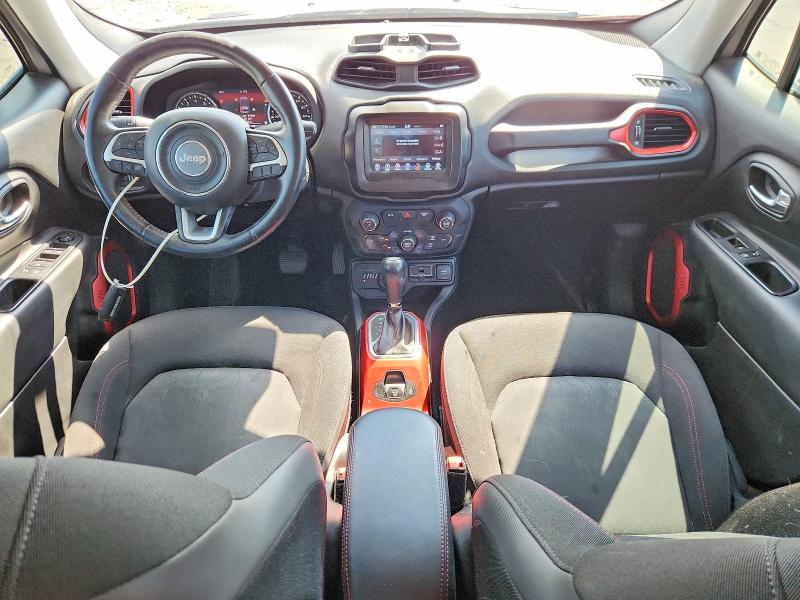 61947726 :رقم المزاد ، ZACCJBCB8JPG74377 vin ، 2018 Jeep Renegade مزاد بيع