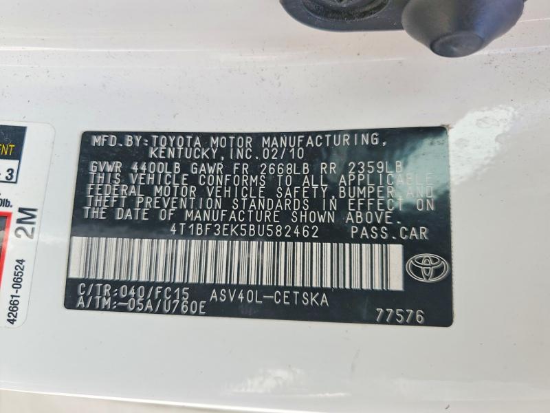 61896526 :رقم المزاد ، 4T1BF3EK5BU582462 vin ، 2011 Toyota Camry مزاد بيع