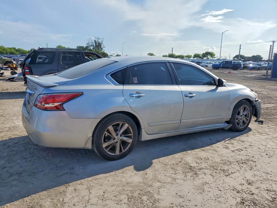 Aukcja sprzedaży 2015 Nissan Altima, vin: 1N4AL3AP9FC211820, numer aukcji: 62403186