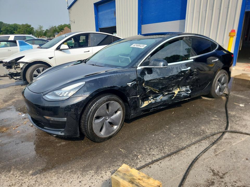 Продажа на аукционе авто 2019 Tesla Model 3, vin: 5YJ3E1EA1KF399432, номер лота: 62498426