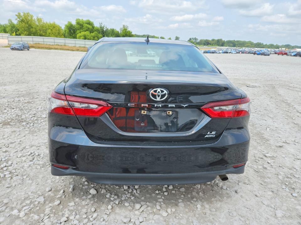 63016756 :رقم المزاد ، 4T1C11BK3PU087437 vin ، 2023 Toyota Camry مزاد بيع