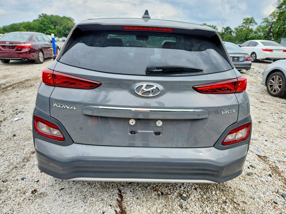 2020 Hyundai Kona მანქანა იყიდება აუქციონზე, vin: KM8K33AG4LU095913, აუქციონის ნომერი: 61874876