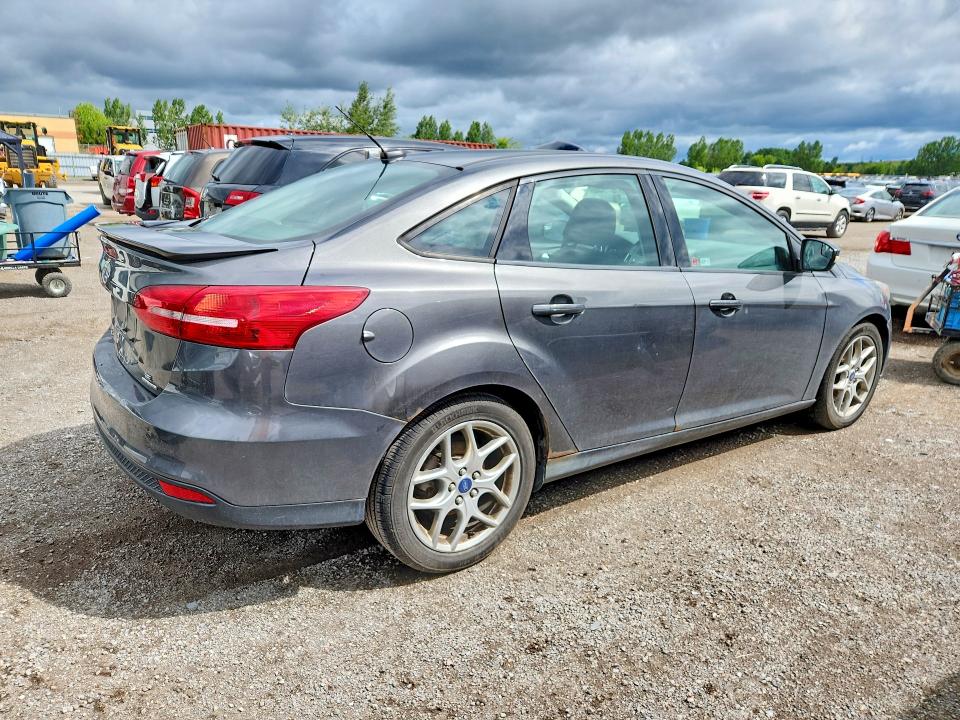 Aukcja sprzedaży 2015 Ford Focus, vin: 1FADP3F28FL377311, numer aukcji: 61675446