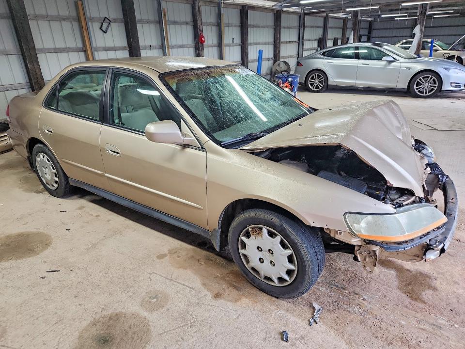 Продажа на аукционе авто 2002 Honda Accord, vin: 1HGCG56412A051215, номер лота: 61587536