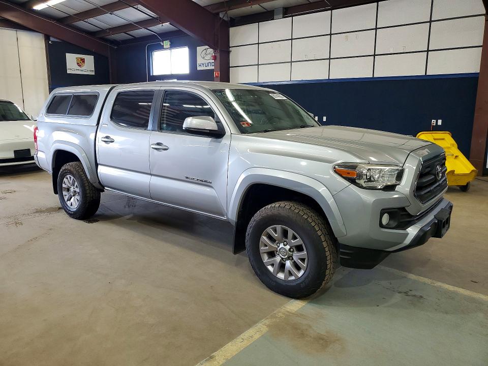 60744926 :رقم المزاد ، 3TMCZ5AN4HM076484 vin ، 2017 Toyota Tacoma مزاد بيع