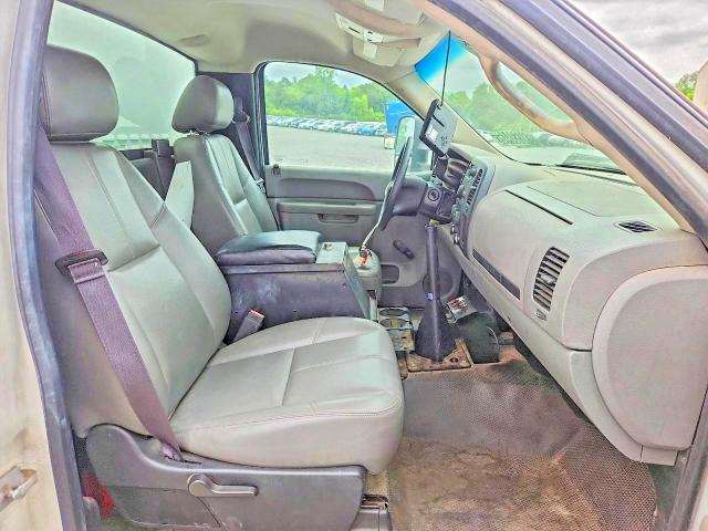 2014 Chevrolet Silverado მანქანა იყიდება აუქციონზე, vin: 1GB3KZCG5EF123256, აუქციონის ნომერი: 61030766