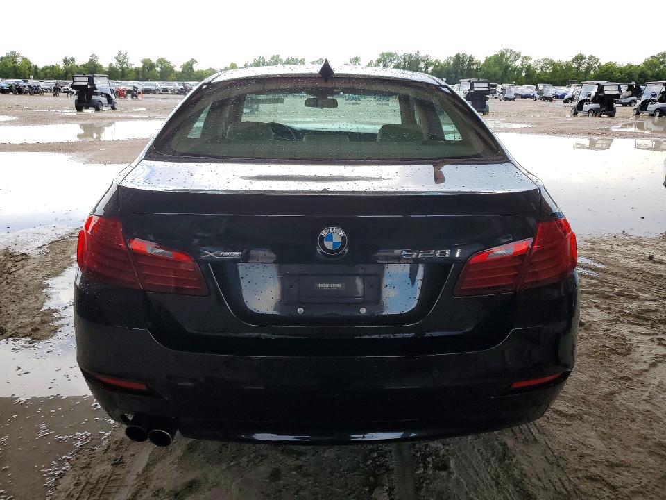 59717836 :رقم المزاد ، WBA5A7C51FG143054 vin ، 2015 Bmw 528 مزاد بيع