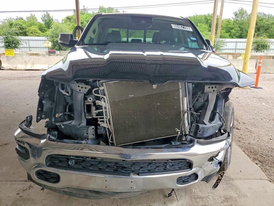 60487156 :رقم المزاد ، 1C6RREJT6MN532808 vin ، 2021 Ram 1500 مزاد بيع