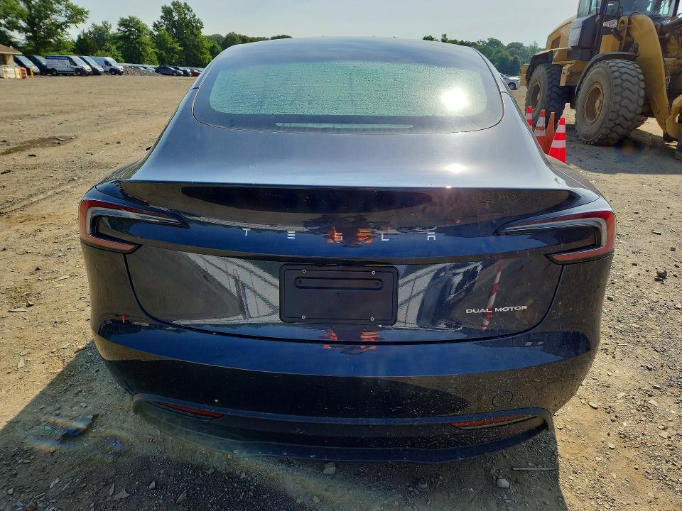 Продаж на аукціоні авто 2024 Tesla Model 3, vin: 5YJ3E1EB5RF825187, номер лоту: 61080676