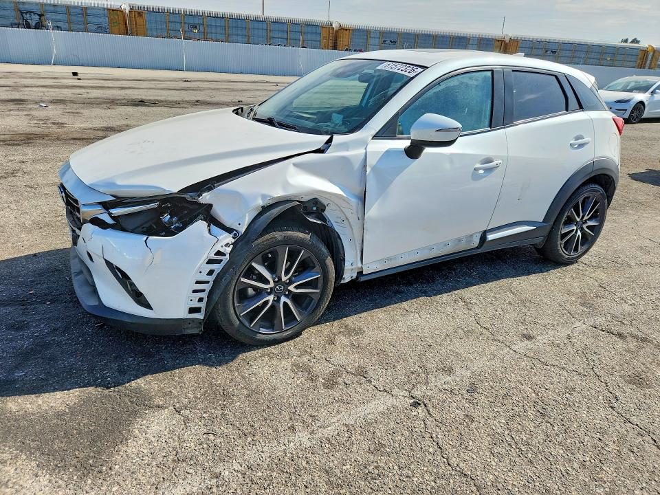 Продажа на аукционе авто 2018 Mazda Cx-3, vin: JM1DKDD77J0321528, номер лота: 61572326