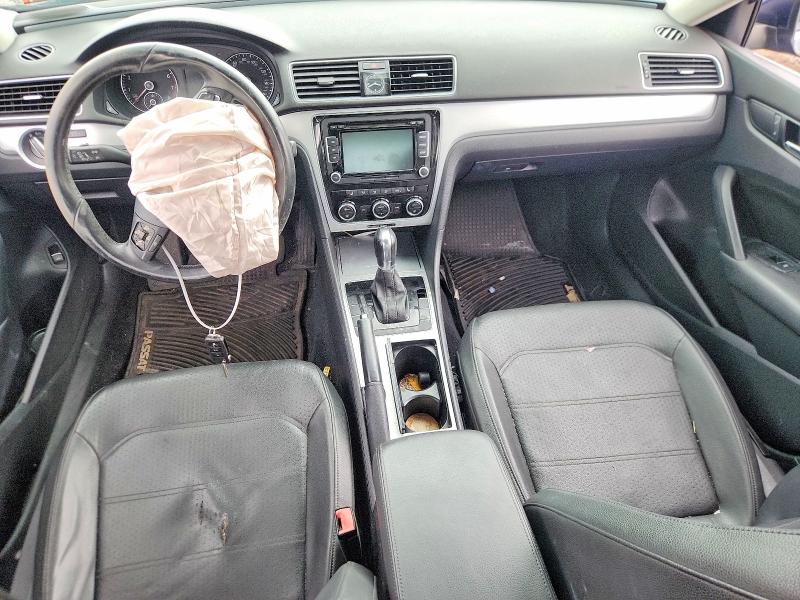 60230976 :رقم المزاد ، 1VWBP7A39CC090075 vin ، 2012 Volkswagen Passat مزاد بيع