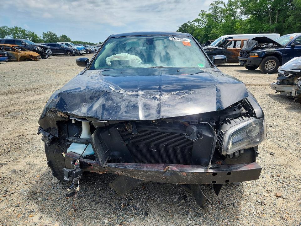 53258306 :رقم المزاد ، 2C3CCAAG2KH675986 vin ، 2019 Chrysler 300 مزاد بيع