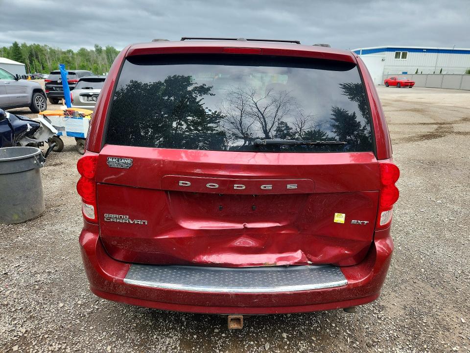 2015 Dodge Grand Caravan მანქანა იყიდება აუქციონზე, vin: 2C4RDGBG7FR745986, აუქციონის ნომერი: 61969096