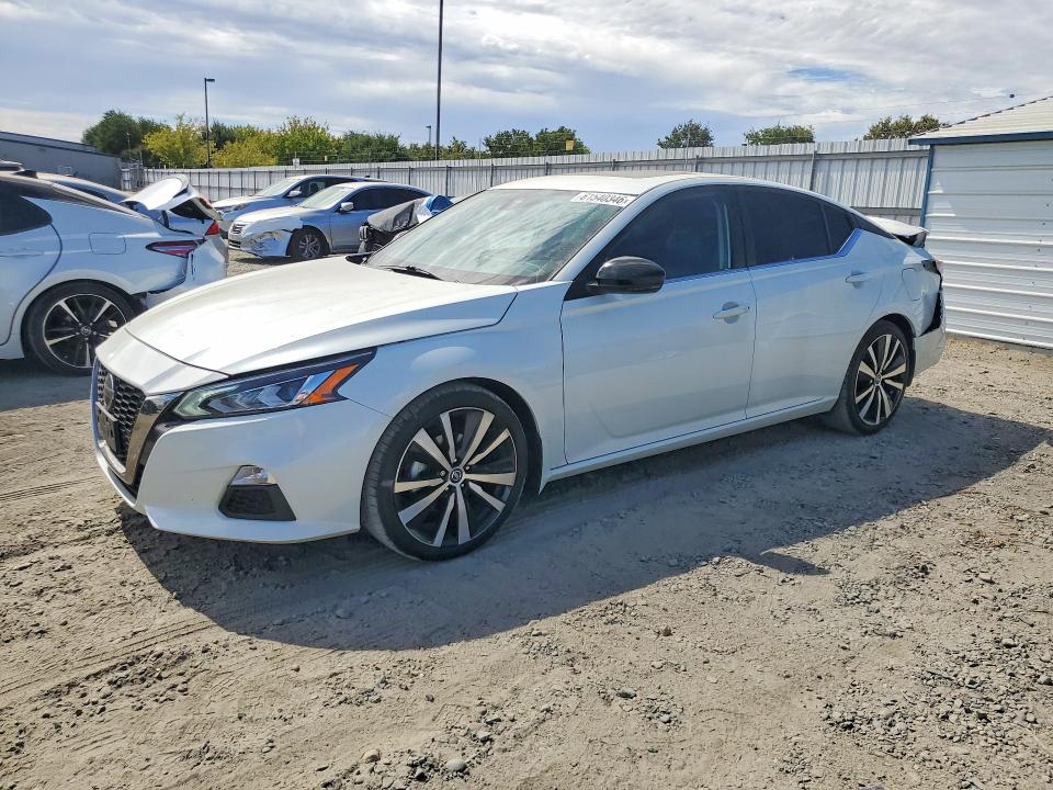 Продажа на аукционе авто 2020 Nissan Altima, vin: 1N4BL4CV0LC144963, номер лота: 61540346