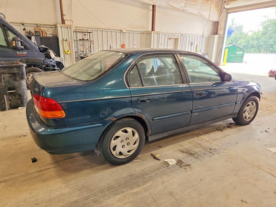 61032716 :رقم المزاد ، 1HGEJ8642TL018287 vin ، 1996 Honda Civic مزاد بيع