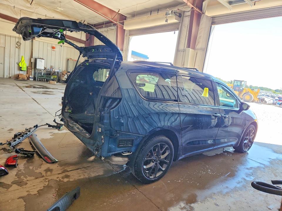 2022 Chrysler Pacifica მანქანა იყიდება აუქციონზე, vin: 2C4RC3BG9NR131791, აუქციონის ნომერი: 60477596