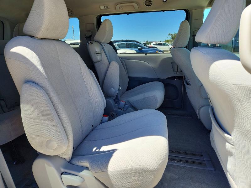Продажа на аукционе авто 2012 Toyota Sienna, vin: 5TDKK3DC1CS204770, номер лота: 61625436