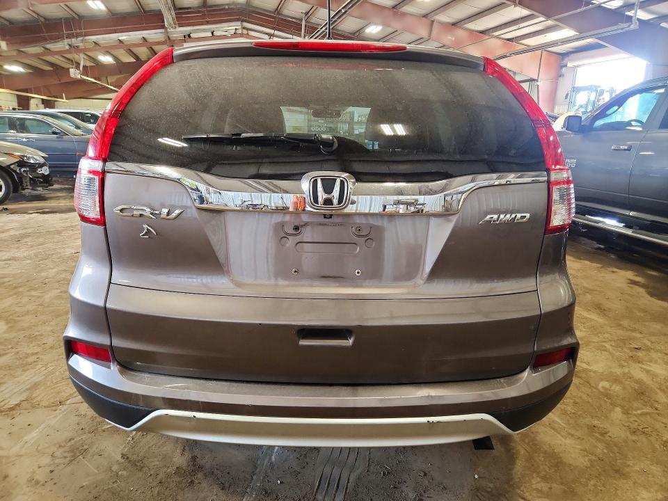 62591906 :رقم المزاد ، 5J6RM4H5XFL112583 vin ، 2015 Honda Cr-v مزاد بيع