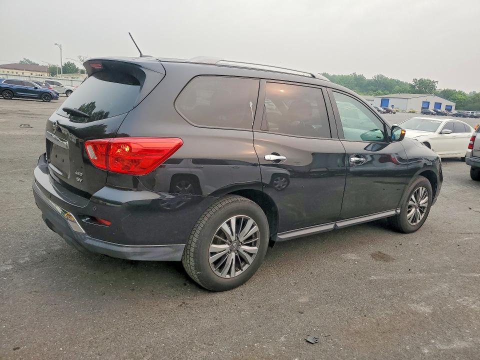 Продаж на аукціоні авто 2018 Nissan Pathfinder, vin: 5N1DR2MM9JC630711, номер лоту: 59293476