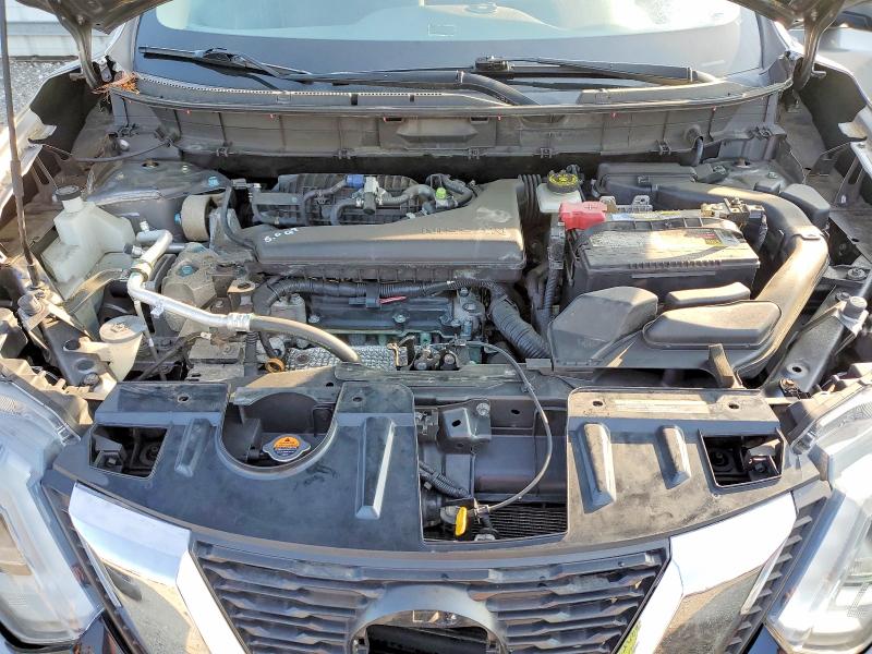 61067526 :رقم المزاد ، KNMAT2MT2JP582722 vin ، 2018 Nissan Rogue مزاد بيع