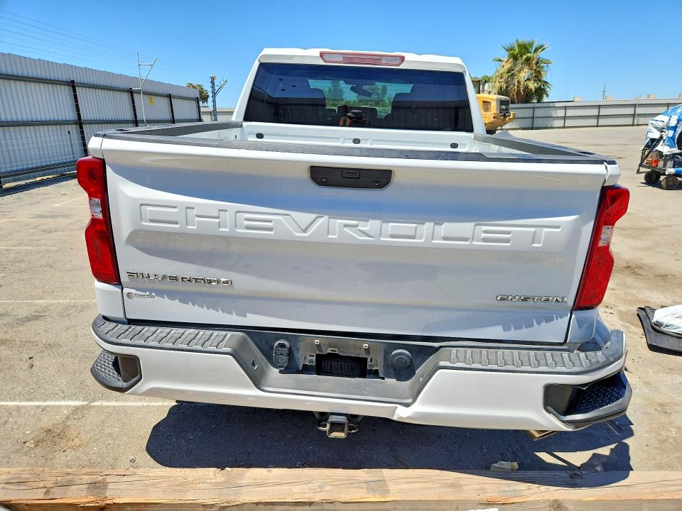Продажа на аукционе авто 2020 Chevrolet Silverado, vin: 3GCPWBEH5LG349520, номер лота: 62351816