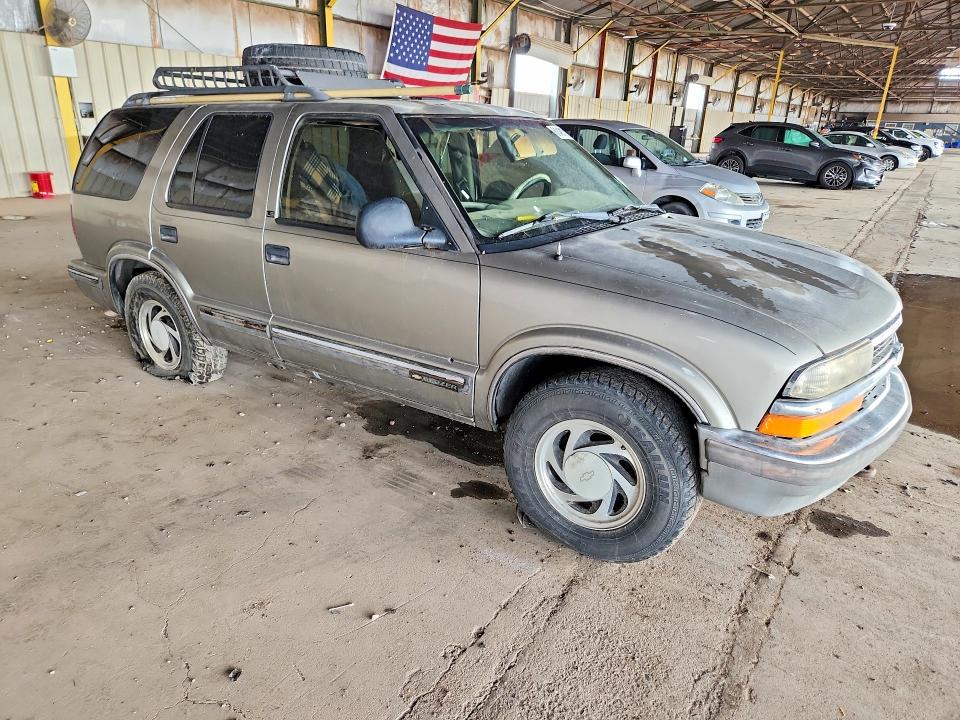 Продаж на аукціоні авто 1998 Chevrolet Blazer, vin: 1GNDT13W8W2208632, номер лоту: 61491716