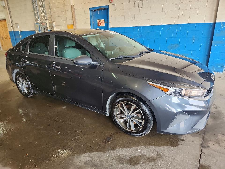 Продажа на аукционе авто 2023 Kia Forte, vin: 3KPF24AD8PE555289, номер лота: 62815256