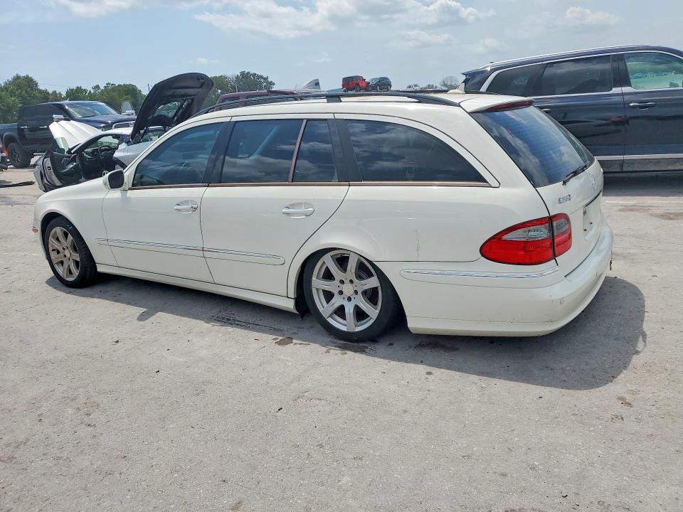 62727606 :رقم المزاد ، WDBUH87X48B242221 vin ، 2008 Mercedes-benz E مزاد بيع