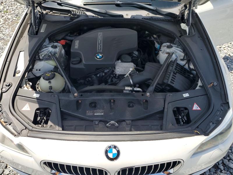 2015 Bmw 528 მანქანა იყიდება აუქციონზე, vin: WBA5A7C50FD627525, აუქციონის ნომერი: 61012466