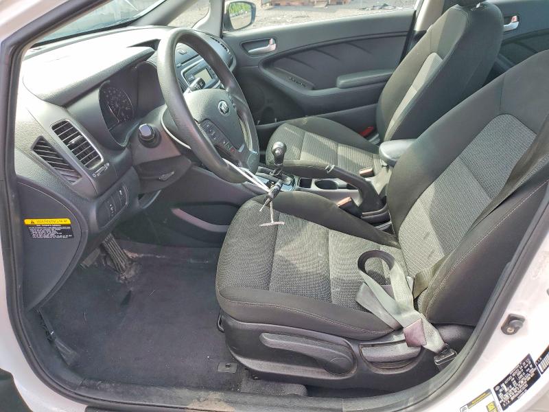 2017 Kia Forte მანქანა იყიდება აუქციონზე, vin: 3KPFK4A79HE150795, აუქციონის ნომერი: 63643896